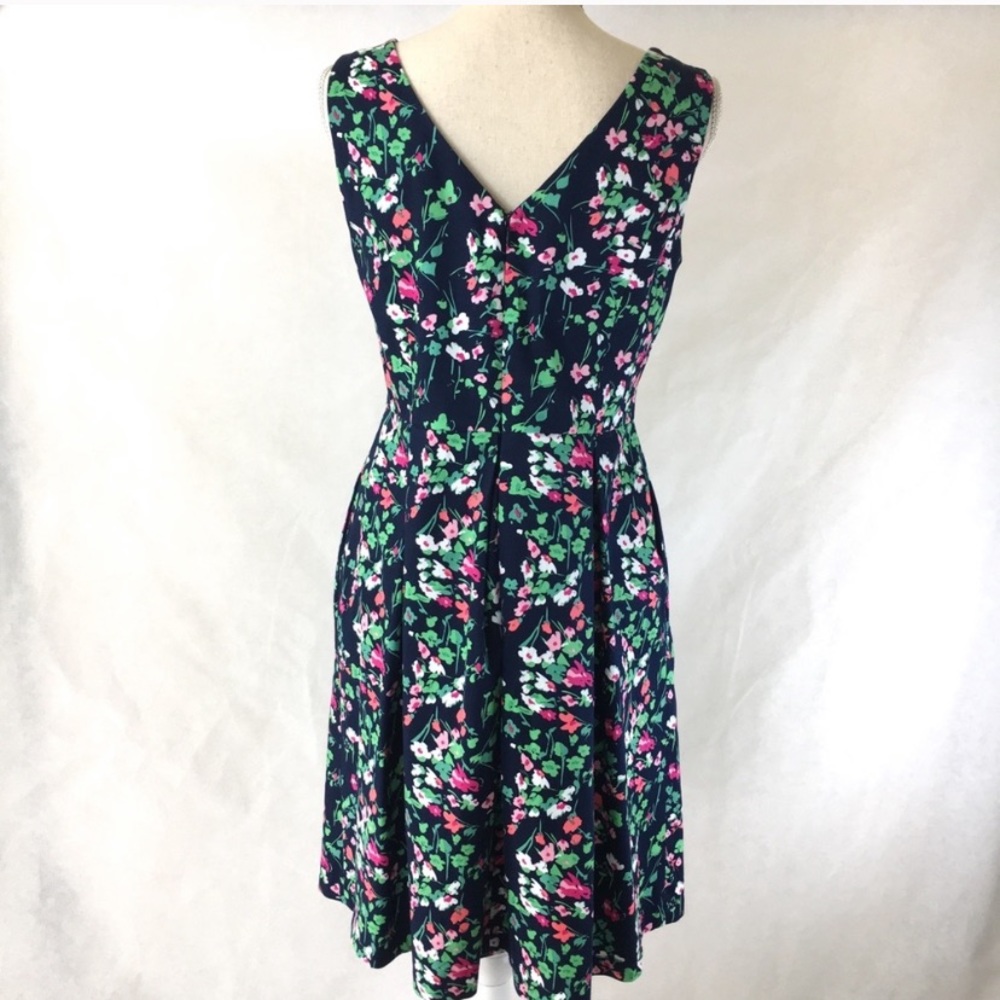 2/$40: Beautiful Sleeveless Dress